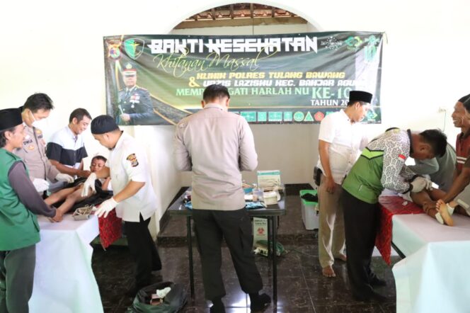 
					Polres Tulang Bawang Bersama MPCNU Banjar Agung Gelar Khitanan Massal Gratis