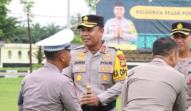 
					Polres Tulang Bawang Gelar Halal Bihalal Hari Raya Idul Fitri 1445 H, AKBP James: Kita Mulai Lagi Dengan Lembaran Baru