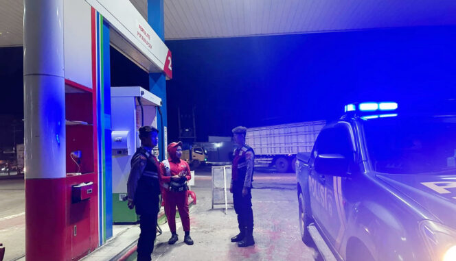 
					Samapta Polres Tulang Bawang Gelar Blue Light Patrol di Tiga Lokasi Berbeda