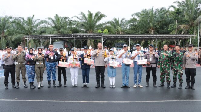 
					Lomba PBB Tingkat SMA dan SMP Sederajat Yang Digelar Polres Tulang Bawang Sukses, Berikut Nama Sekolah Yang Jadi Pemenangnya