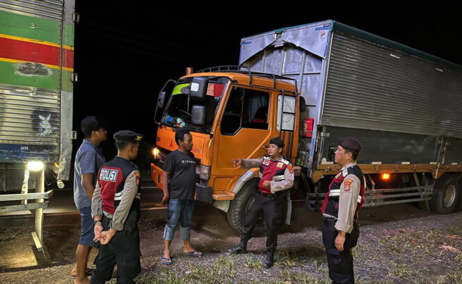 
					Samapta Polres Tulang Bawang Gelar Blue Light Patrol di 8 Lokasi Berbeda, AKP Samsul: Implementasi Beyond Trust Presisi