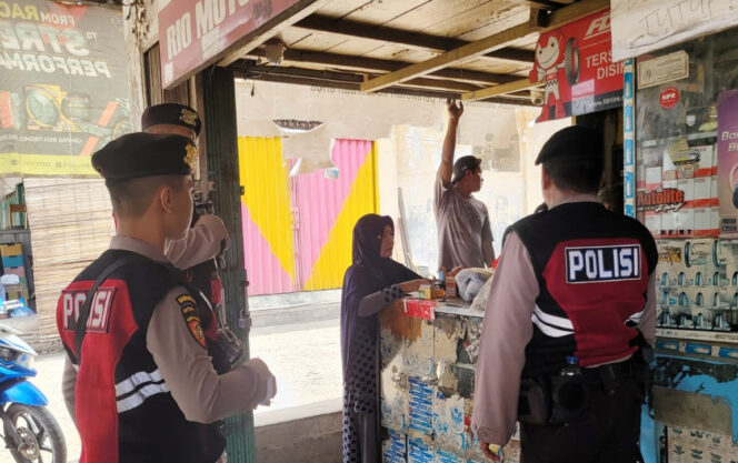 
					Samapta Polres Tulang Bawang Gelar Patroli Kota Presisi di Dua Tempat Keramaian