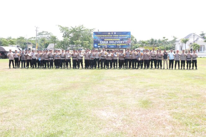 
					Polres Tulang Bawang Buat Terobosan Kreatif TNKB Delivery, AKBP James: Implementasi Program BTP