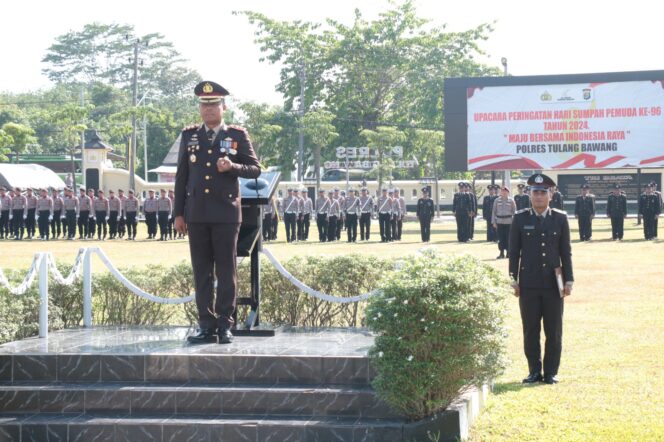 
					Pimpin Upacara Peringatan Hari Sumpah Pemuda Ke-96, Kapolres Tulang Bawang Sampaikan Pesan Ini