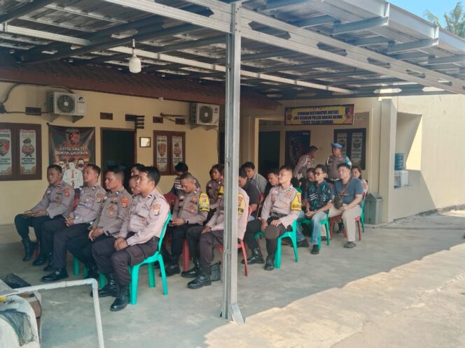 
					Pesan Kasi Propam Polres Tulang Bawang Saat Menggelar Mitigasi di Dua Polsek Jajaran
