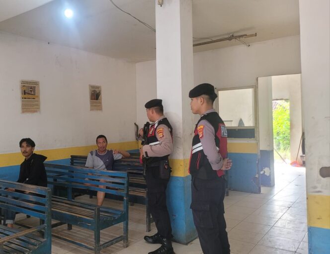 
					Cegah Aksi Premanisme dan Pungli, Samapta Polres Tulang Bawang Optimalkan Patroli Dialogis di Wilayah Pasar Unit 2