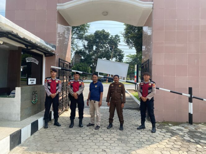 
					Samapta Polres Tulang Bawang Gelar Patroli Kota Presisi di Wilayah Menggala, Berikut Sasarannya