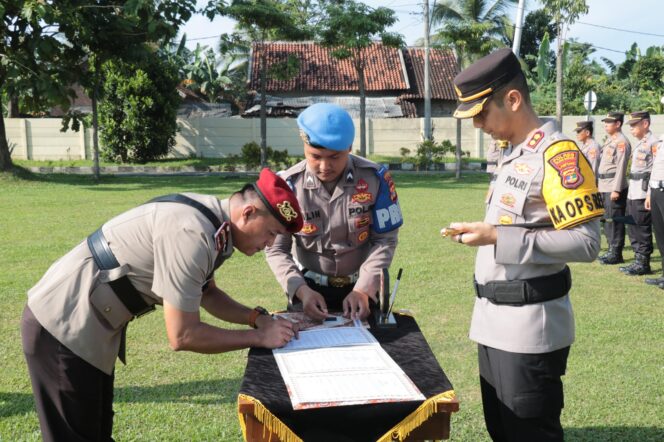 
					Polres Tulang Bawang Gelar Upacara Sertijab Satu Kasat dan Satu Kapolsek, Berikut Daftar Namanya