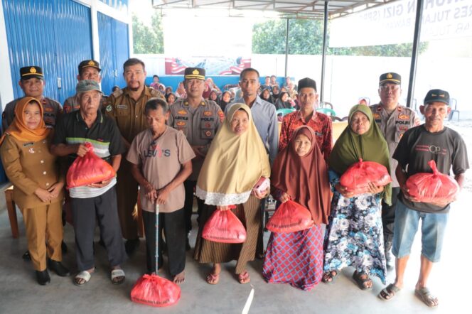 
					Polres Tulang Bawang Gelar Bakti Kesehatan dan Baksos di Lokasi Groundbreaking Dua SPPG