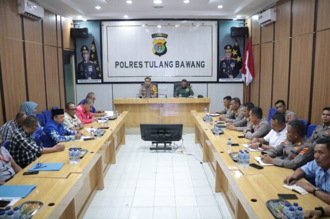 
					Polres Tulang Bawang Gelar Rakor Karhutla, Kompol David: Langkah Awal Menyamakan Persepsi