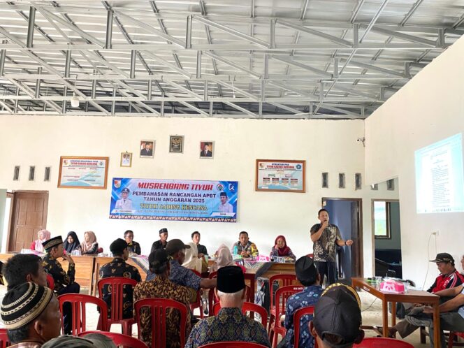 
					Tiyuh Gading Kencana Kecamatan Tulang Bawang Udik Realisasikan Program Dana Desa 2025